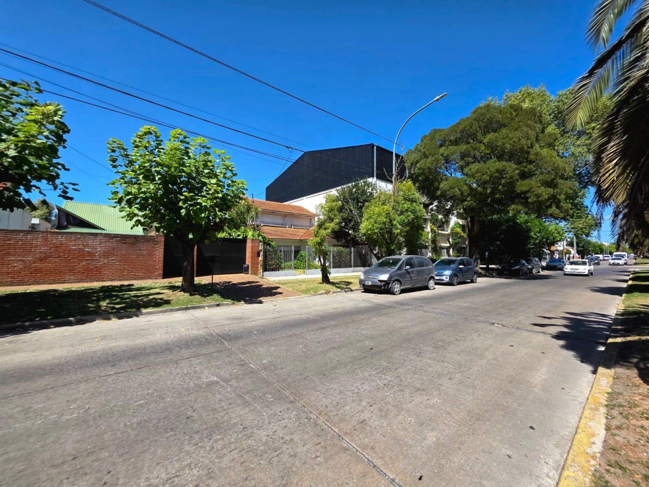 CASA BARRIO PARQUE LURO