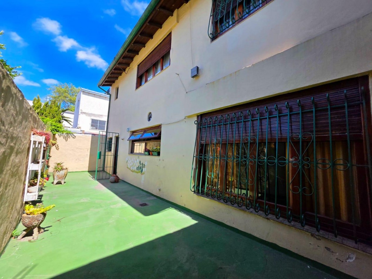 CASA BARRIO PARQUE LURO