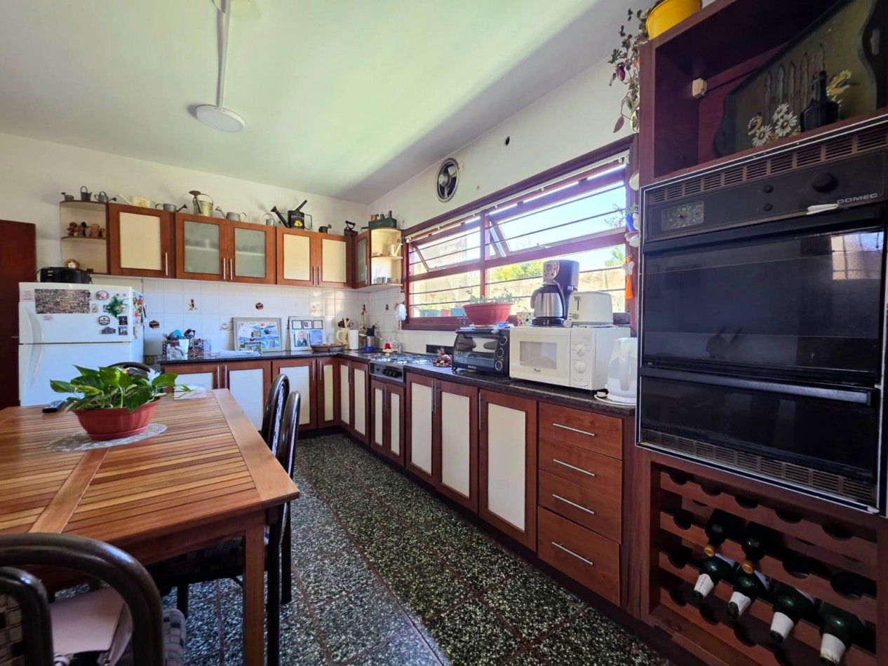 CASA BARRIO PARQUE LURO