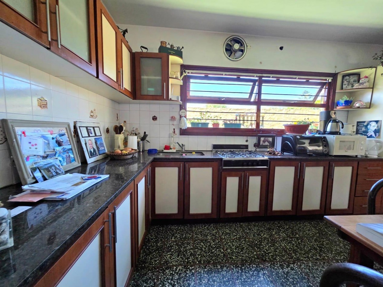 CASA BARRIO PARQUE LURO