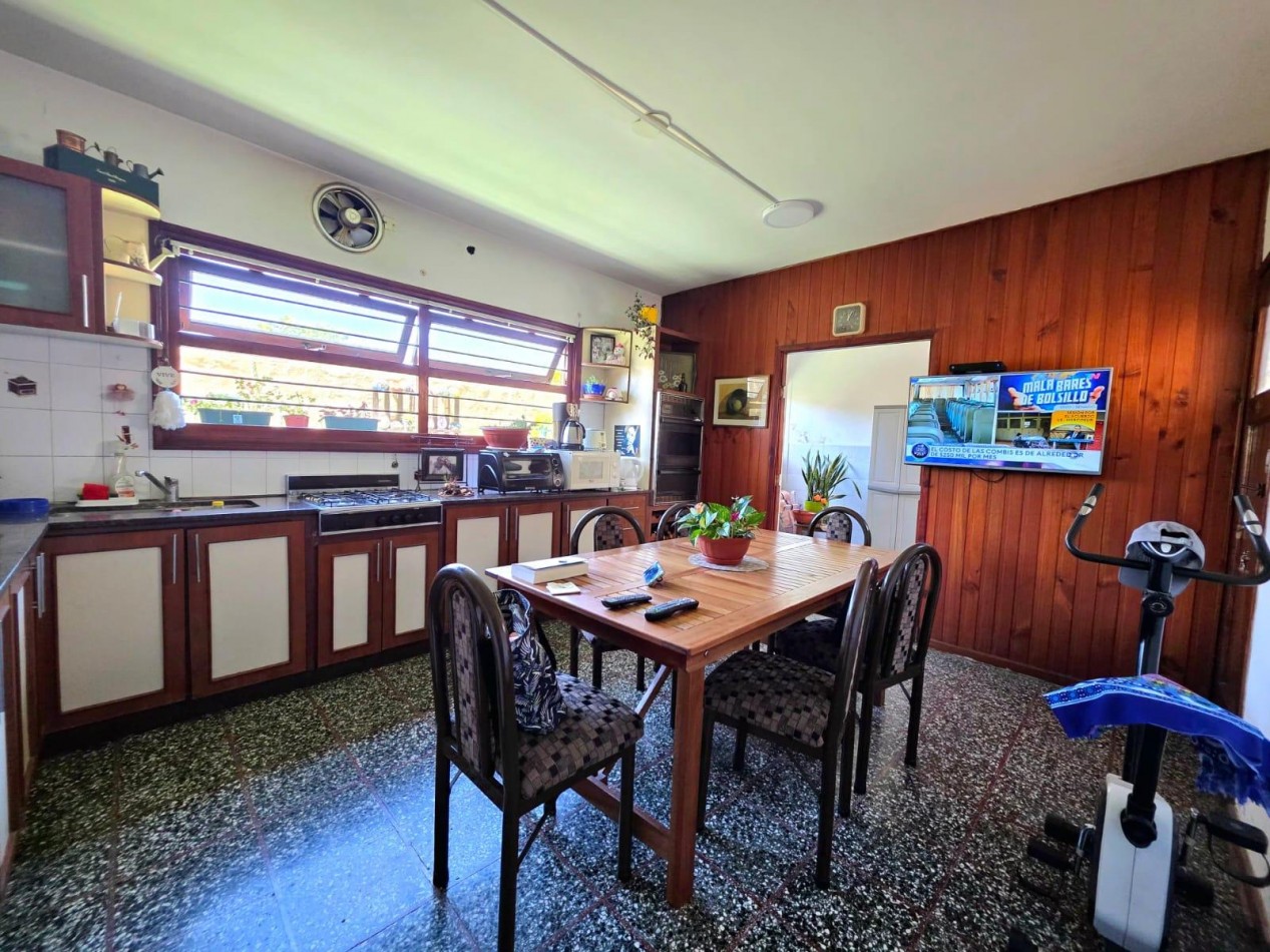 CASA BARRIO PARQUE LURO