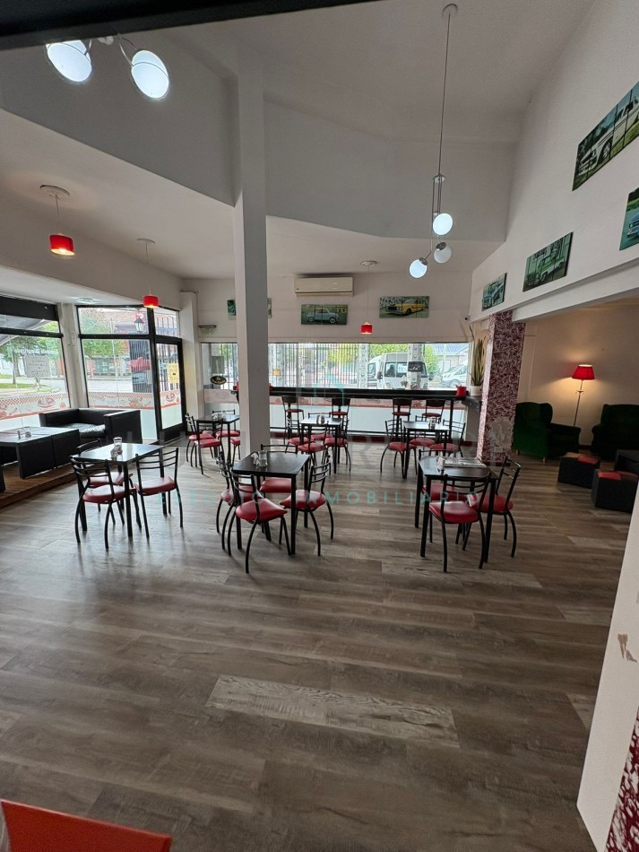 Propiedad comercial Parque Luro