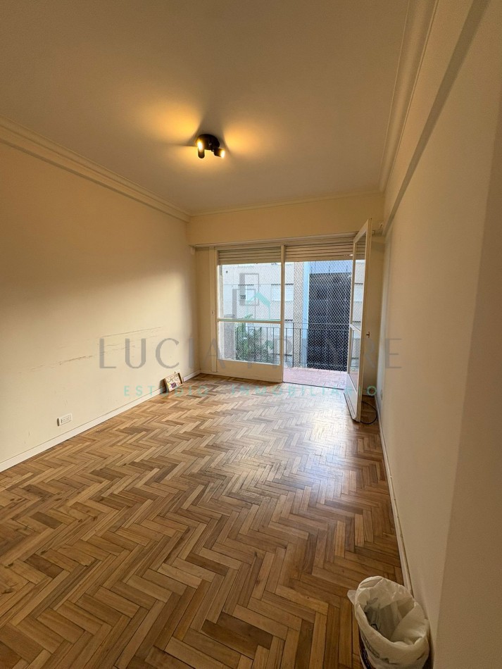  2 ambientes con balcon en Falucho 1600