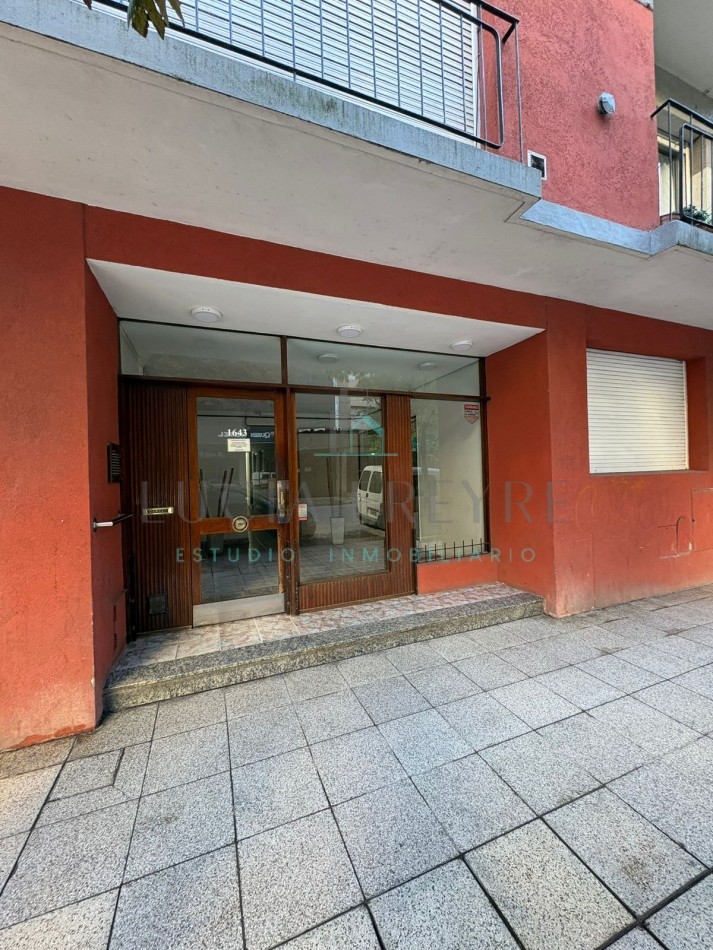  2 ambientes con balcon en Falucho 1600