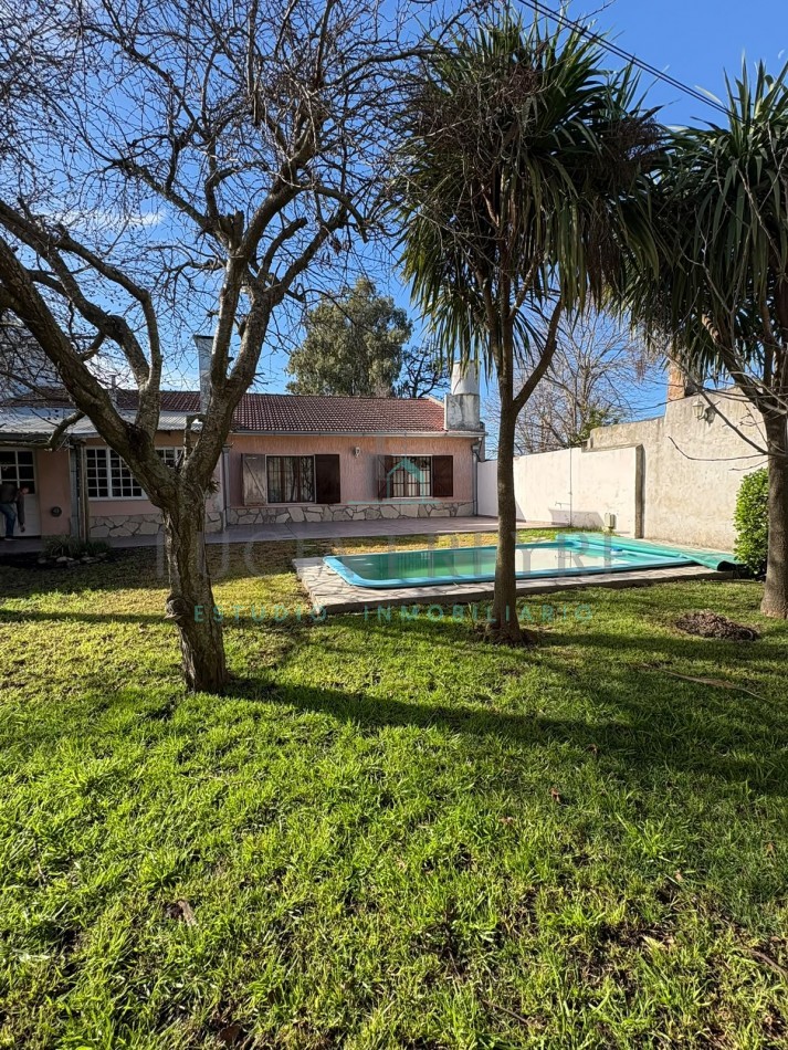 CASA EN VENTA 4 AMB