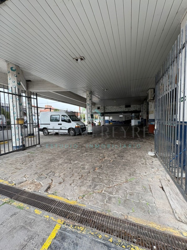 Propiedad comercial Parque Luro