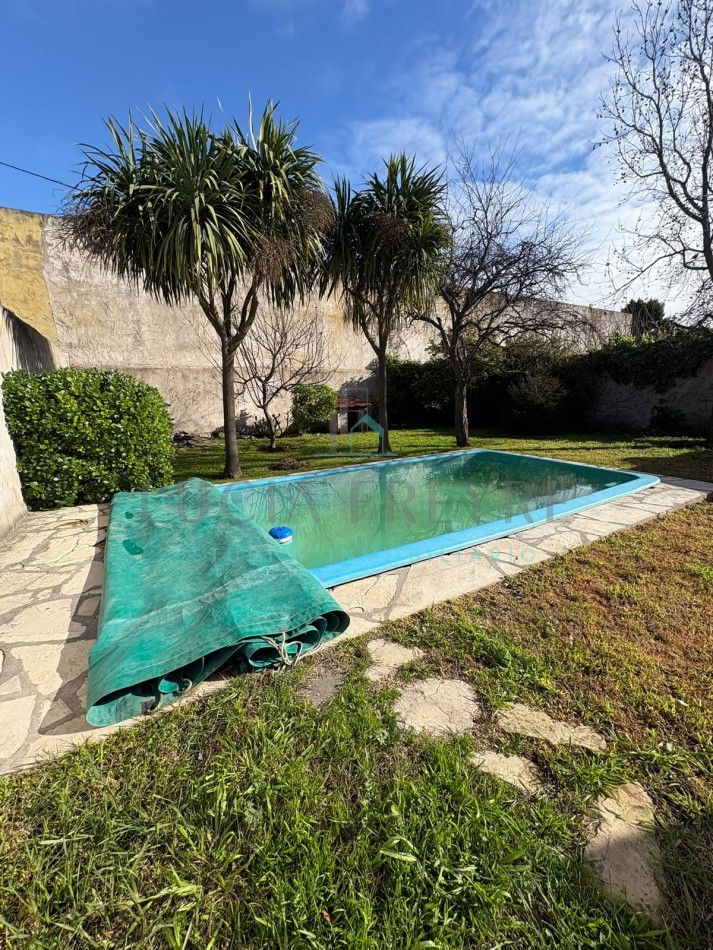 CASA EN VENTA 4 AMB