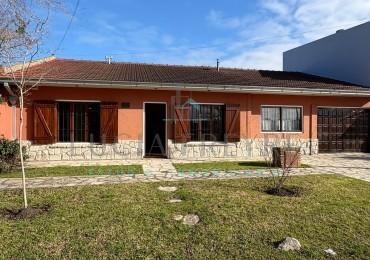 CASA EN VENTA 4 AMB
